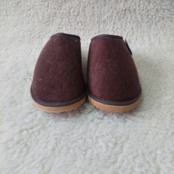 Chinelos simples Castanho